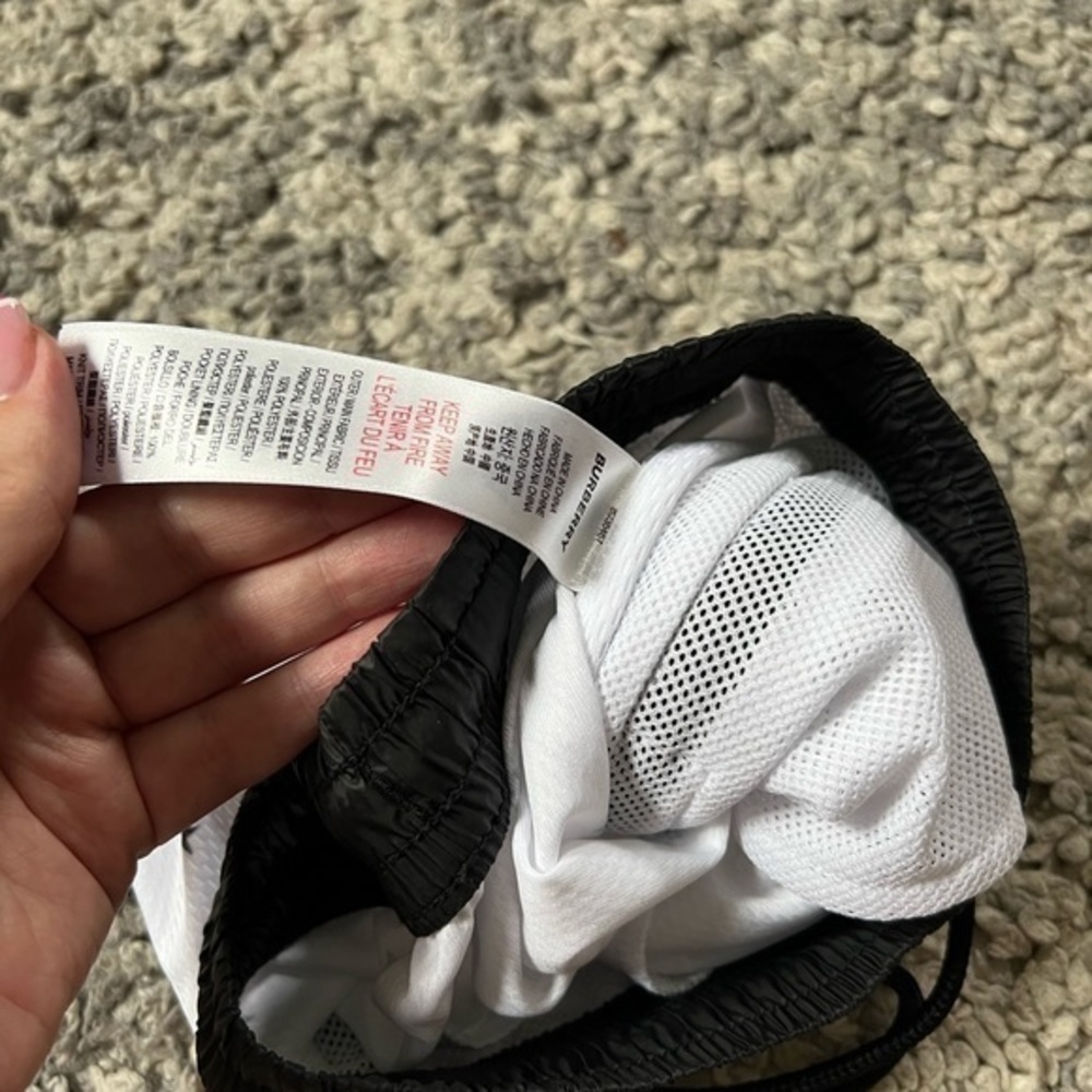 Burberry babyboy shorts - Picture 7 of 8